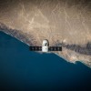 探索宇宙秘密：以'问鼎苍穹世界瞩目'为主题的科学家，他们的下联是什么？