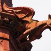 以珍视青春、勇敢面对的精神风貌为要点 —— 深度解析《我是大英雄》歌曲的深远意义和社会影响