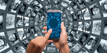 探索古代生活的独特视角：以小瓦匠的日常生活揭示古代社会的工匠文化