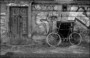 (三七互娱游戏龙头)七龙游戏和三九互娱是同一家公司吗? (三七互娱游戏龙头)七龙游戏和三九互娱是同一家公司吗?