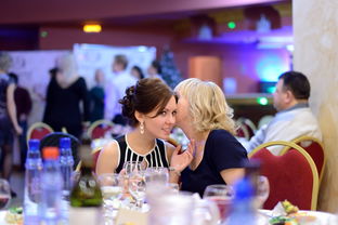 (老板赚大钱游戏攻略)揭秘老板赚大钱的秘密：那些让人忍俊不禁的表情包背后的故事