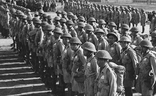 台湾住民热烈迎接远征军灵柩,公众悼念致敬反映台湾社会对英雄的深深尊崇 台湾住民热烈迎接远征军灵柩,公众悼念致敬反映台湾社会对英雄的深深尊崇