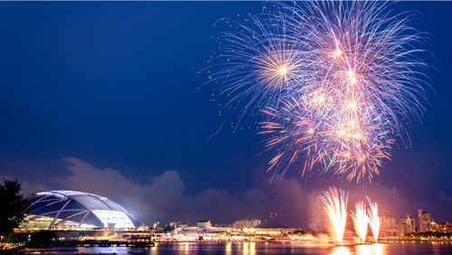 探索深沉之火经历：从炽热焰火到内心灵魂的升华旅程